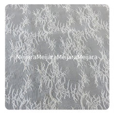 China Hochzeits-Kleid-Chantilly-Spitze 150x300cm/PC, Elfenbein-Blumengewebe ausgebogt umrandet fournisseur