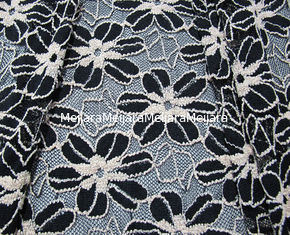 China Schwarz/Weiß strickte elastisches Spitze-Gewebe für Dame Garment Sunflower Pattern CY-DK0008 fournisseur