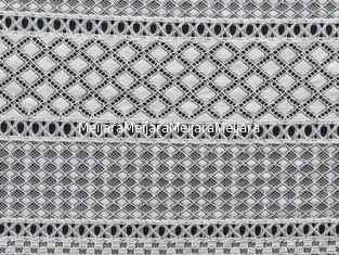 China Dreieck-Punkt-Kreis durchlöchert nylon&amp;Polyamide und Baumwollfaser für Kleid fournisseur