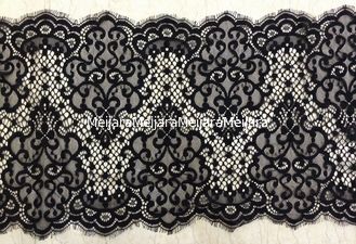 China Nylon ausgebogte schwarze Wimper-Spitze-Zutat für das Kleid dekorativ fournisseur