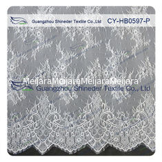 China Schöne Flora Braut-Chantilly-Spitze für Hochzeits-Kleid mit Nylonmaterial fournisseur