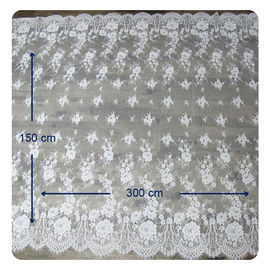 Umweltfreundliches färbendes Hochzeits-Kleid-Chantilly-Spitze-Gewebe, Elfenbein wiederholte Blumen fournisseur
