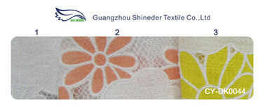 Gelbe/orange Polyester-Spitze-Gewebe-mit Blumenbaumwolle zwei tont Burnout-Spitze fournisseur