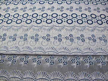 Baumwolle farbige Punkt-Polyester-Spitze-Gewebe Burnout-Blumen-Spitze für Mädchenkleid und Röcke (CY-DK0022) fournisseur