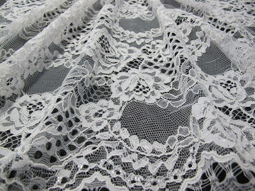 Farbiges ungewöhnliches geschnürtes Guipurespitzen-Stickerei-Spitze-Gewebe für Dressmaking fournisseur