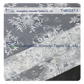 Lichtc$zwei-töne Farb-Polyester u. Nylon Chantilly-Spitze für die Heirat u. Kleiderkleid fournisseur